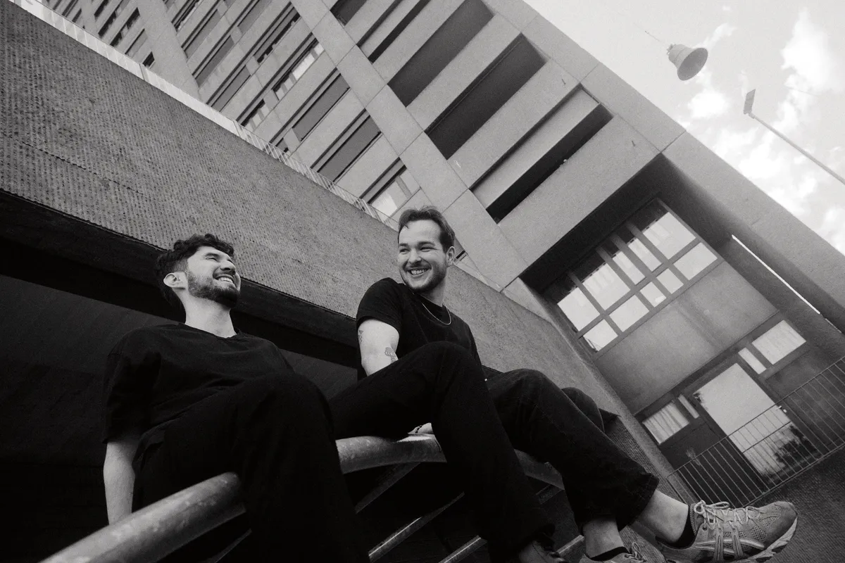 Chaze & Endos